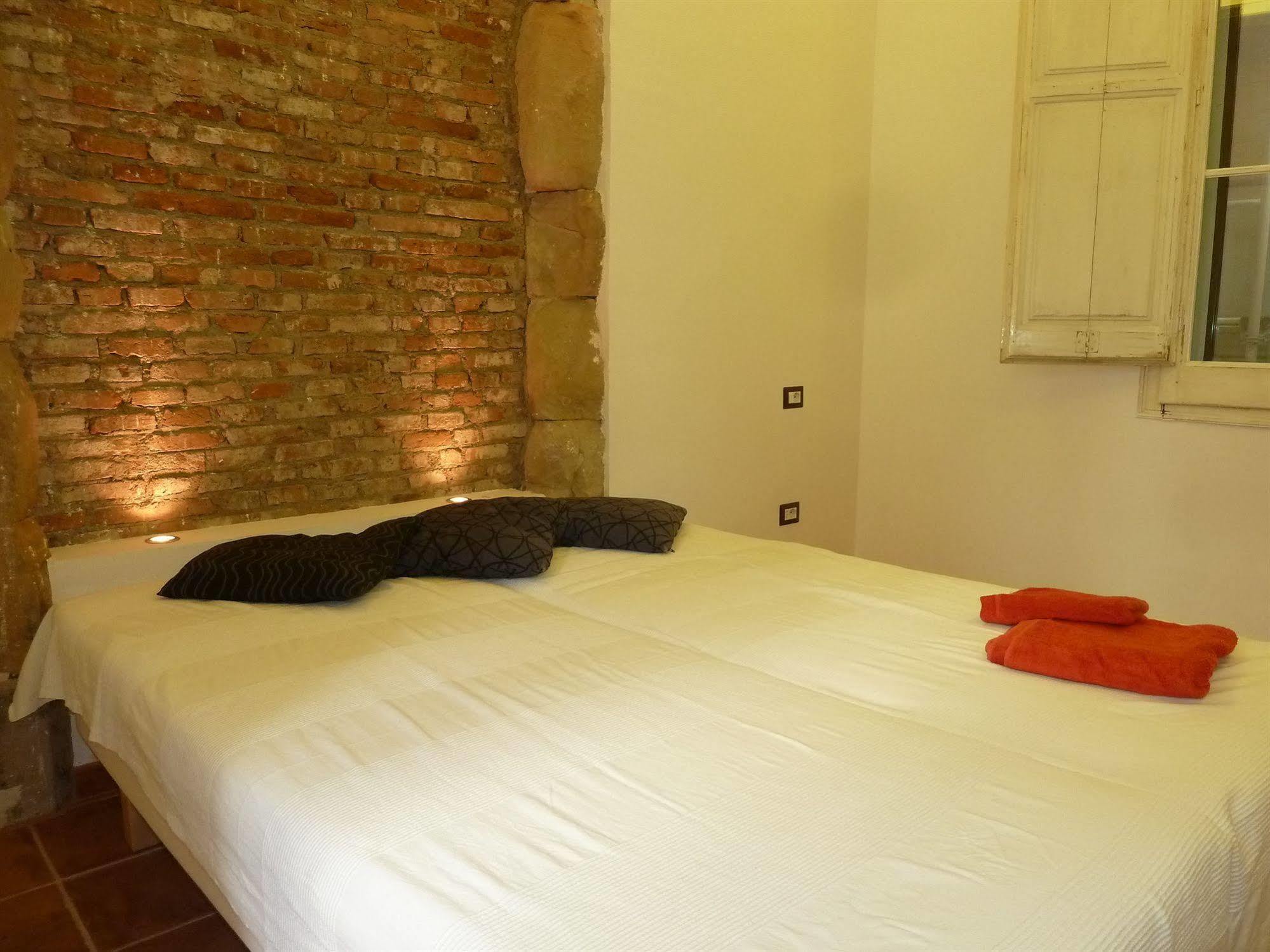 Vidre Home - Plaza Real Barcelona Ngoại thất bức ảnh