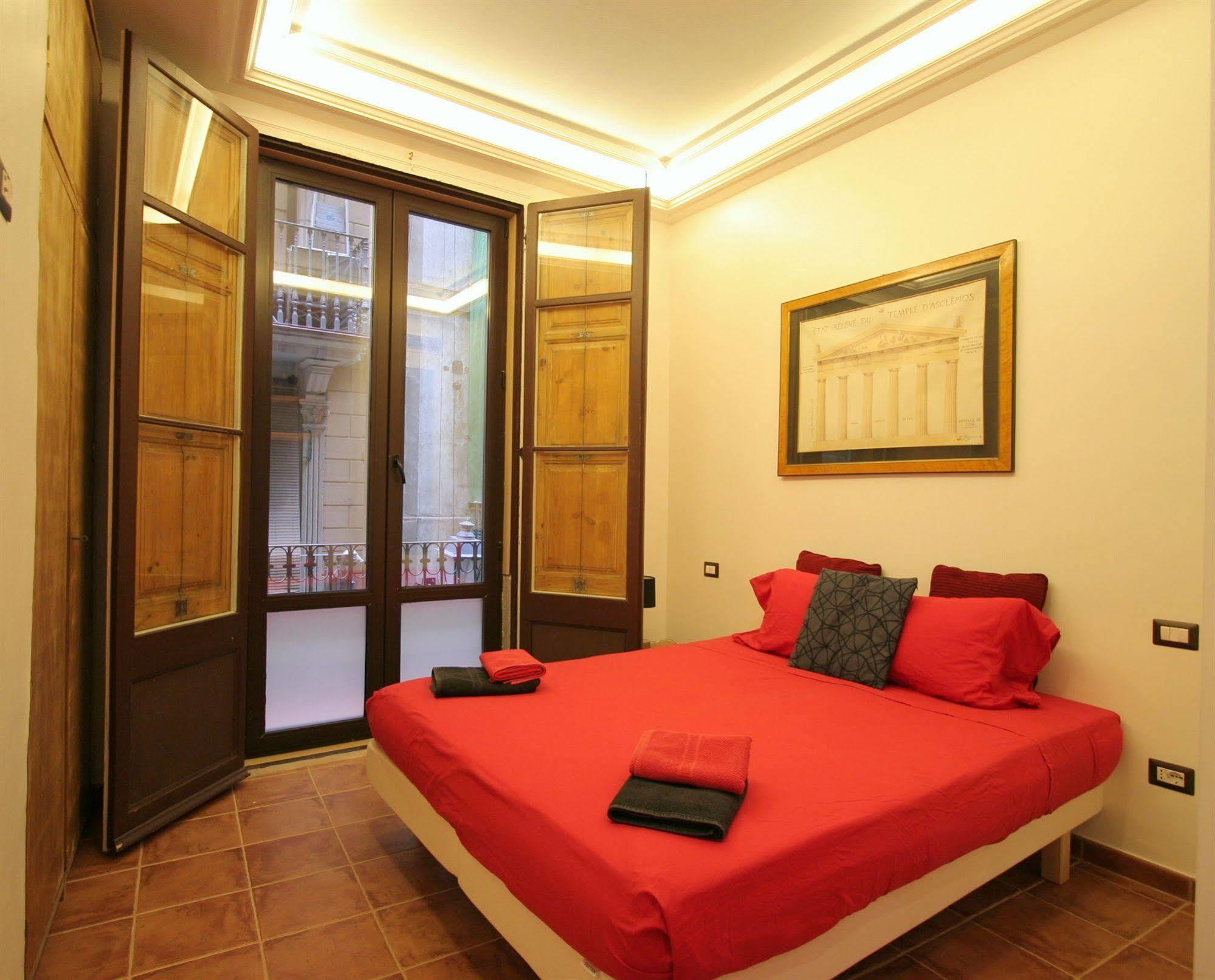 Vidre Home - Plaza Real Barcelona Ngoại thất bức ảnh